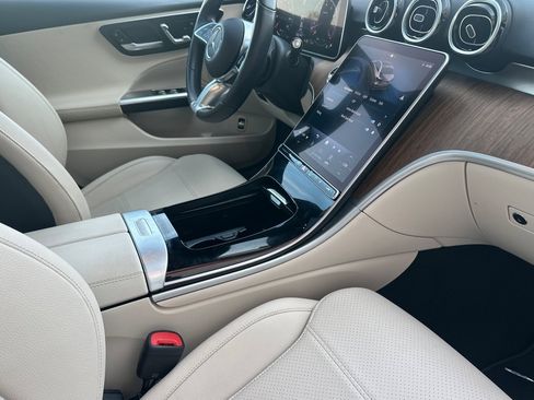 Used 2023 Mercedes-Benz C 300 Sedan image 14