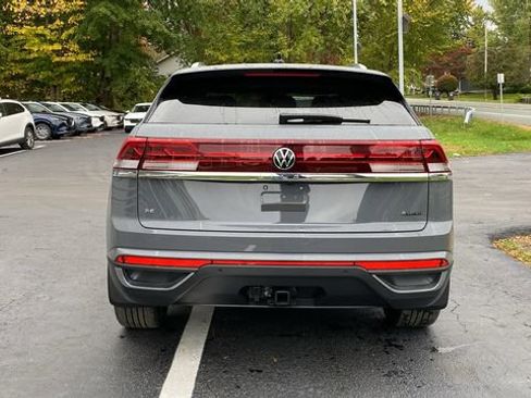 New 2026 Volkswagen Atlas Cross Sport SE AWD/4WD image 6