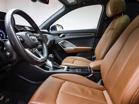 Certified 2022 Audi Q3 2.0T Premium w/ Convenience Package image 19