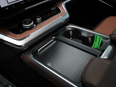 New 2026 Ford Expedition Max King Ranch AWD/4WD image 18