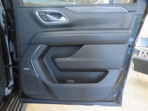 Used 2021 GMC Yukon XL SLT RWD image 23