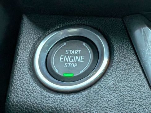 Used 2024 Buick Envista Sport Touring w/ Convenience I Package FWD image 36