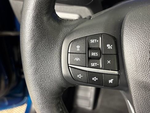 Used 2020 Ford Escape Titanium w/ Titanium Premium Package 2.0 AWD/4WD image 19