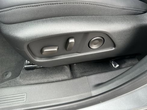 Certified 2026 GMC Terrain Elevation w/ Elevation Premium Package image 12