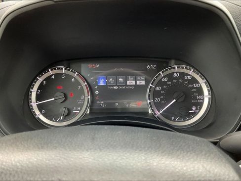 Used 2024 Toyota Highlander LE AWD/4WD image 21