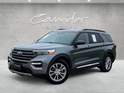 Used 2022 Ford Explorer XLT w/ Equipment Group 202A