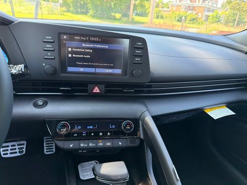 New 2026 Hyundai Elantra SEL Sport FWD image 23