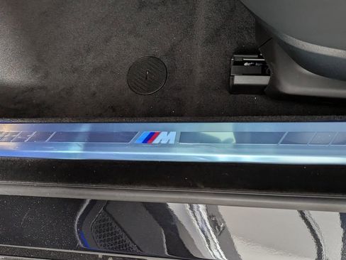 New 2026 BMW 750e xDrive w/ Premium Package AWD/4WD image 11