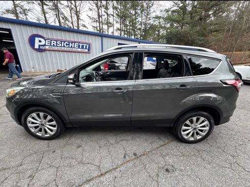 Used 2017 Ford Escape Titanium w/ Equipment Group 301A image 8