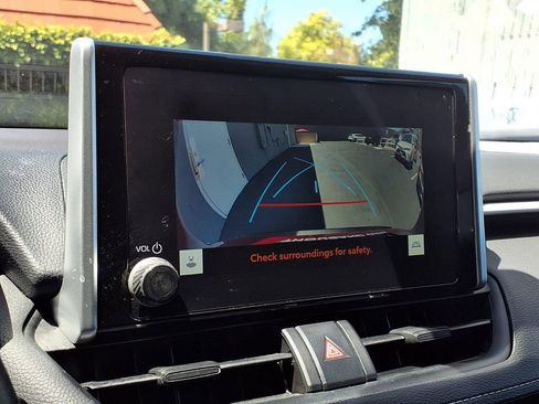 Certified 2023 Toyota RAV4 XLE w/ Convenience Package FWD image 9