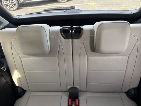 Used 2021 Volkswagen Tiguan SE AWD/4WD image 14