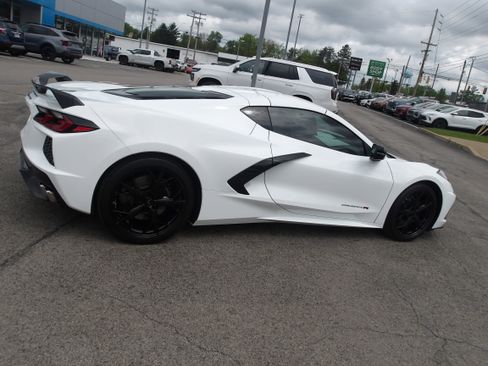 Certified 2022 Chevrolet Corvette Stingray Premium Cpe w/ Z51 Performance Package RWD image 8