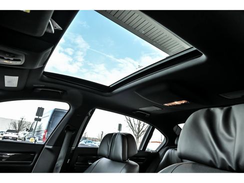 Used 2013 BMW 750Li xDrive image 13