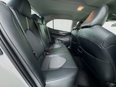 Used 2023 Toyota Camry SE image 26