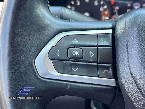 Used 2022 Jeep Compass Latitude AWD/4WD image 25