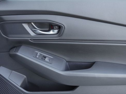 Used 2024 Honda Accord EX image 28