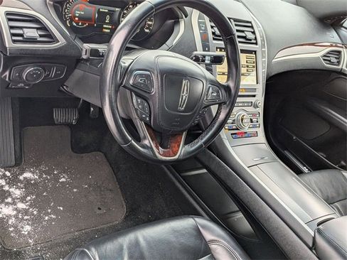 Used 2018 Lincoln MKZ Reserve w/ Technology Package image 11