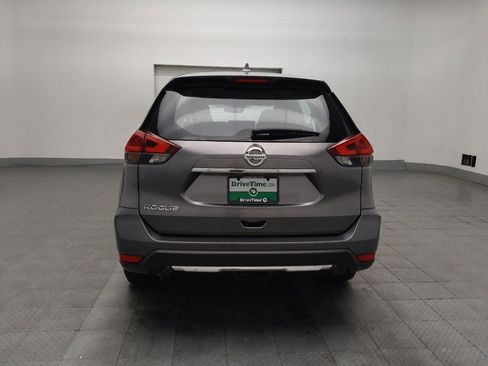 Used 2019 Nissan Rogue S FWD image 6