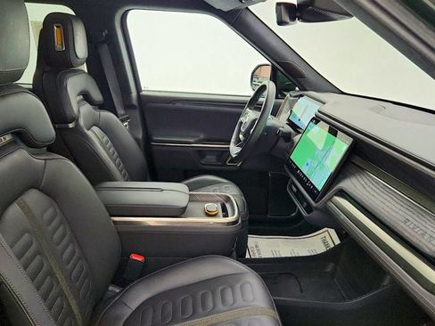 Used 2023 Rivian R1S Adventure AWD/4WD image 24