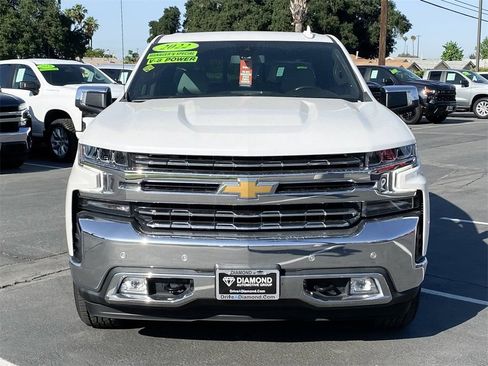 Used 2022 Chevrolet Silverado 1500 LTZ AWD/4WD image 2