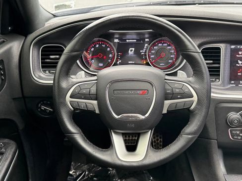 Used 2018 Dodge Charger R/T Scat Pack w/ Dynamics Package RWD image 40