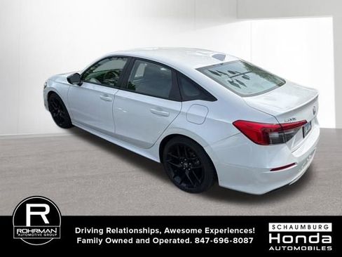 Used 2023 Honda Civic Sport image 9