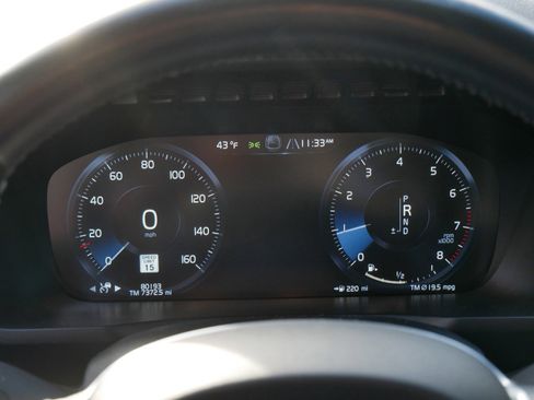 Used 2020 Volvo XC90 T6 Momentum image 22