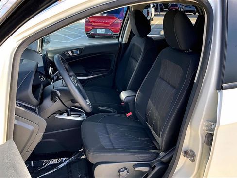 Used 2021 Ford EcoSport SE image 7