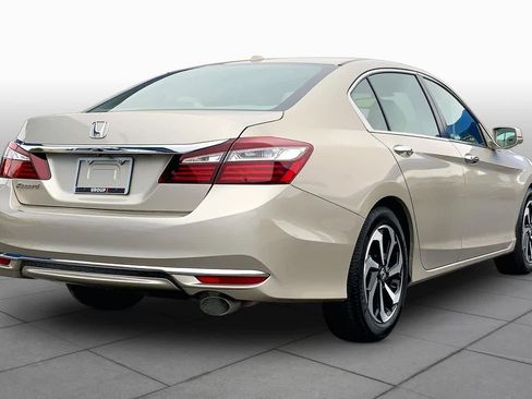 Used 2016 Honda Accord EX-L image 25