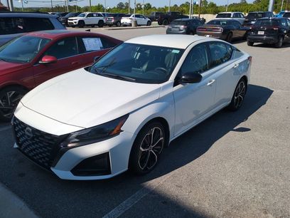 Used 2025 Nissan Altima 2.5 SR