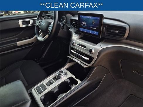 Used 2022 Ford Explorer XLT w/ Class IV Trailer Tow Package image 12