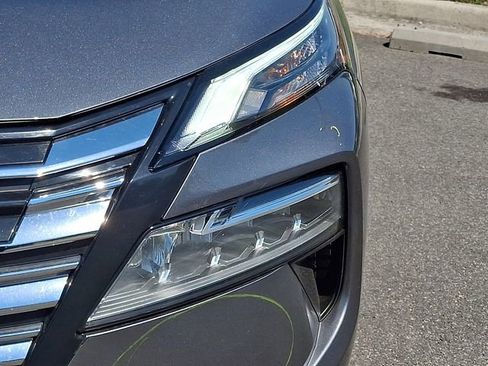 Used 2026 Nissan Rogue SV FWD image 9