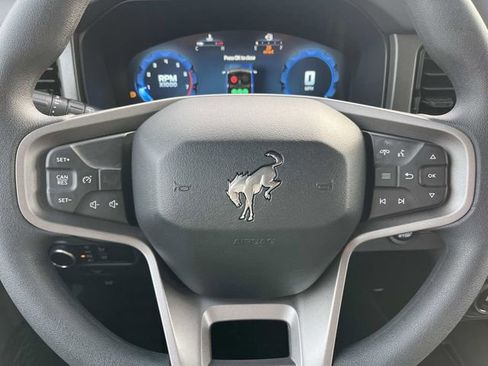 New 2025 Ford Bronco 4-Door w/ Sasquatch Package AWD/4WD image 7