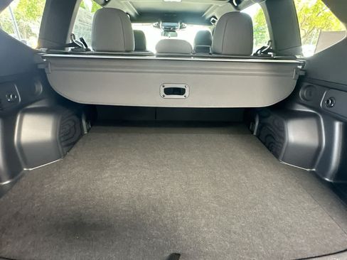 New 2026 Subaru Forester Premium AWD/4WD image 25