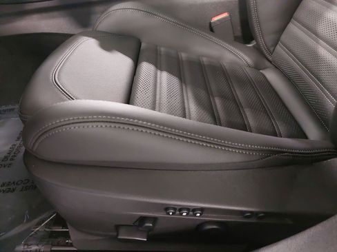 New 2025 Alfa Romeo Giulia AWD w/ Veloce Package AWD image 29