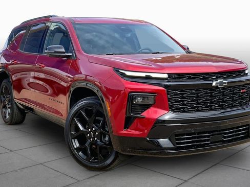 Used 2024 Chevrolet Traverse RS AWD/4WD image 2