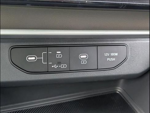 New 2026 Kia Carnival image 13