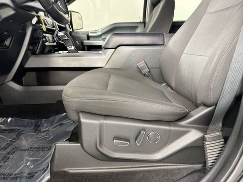 Used 2018 Ford F150 XLT w/ Equipment Group 302A Luxury AWD/4WD image 20
