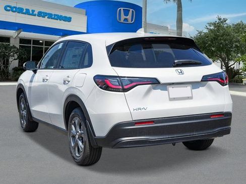 New 2027 Honda HR-V LX image 2