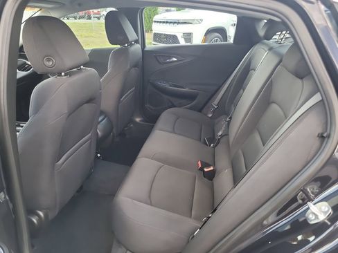 Used 2022 Chevrolet Malibu LS FWD image 12