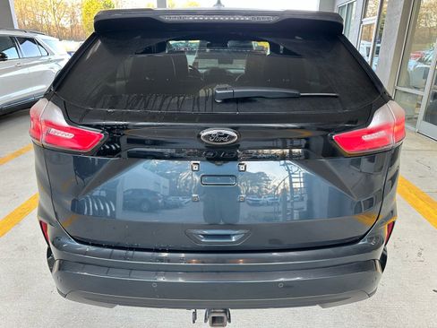 Used 2024 Ford Edge ST-Line w/ Class II Trailer Tow Package image 11