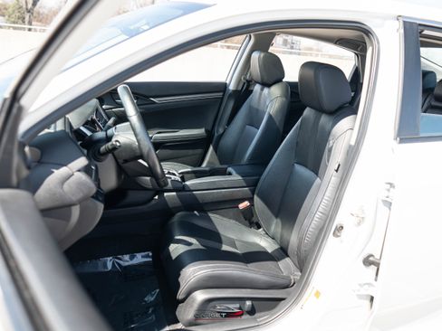 Used 2019 Honda Civic EX-L image 16