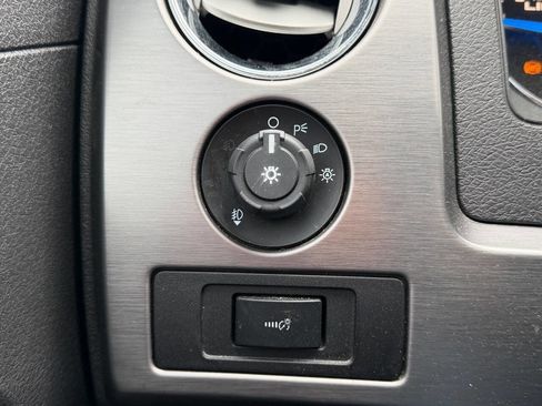 Used 2013 Ford F150 Limited image 21