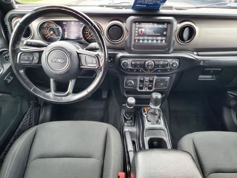 Used 2021 Jeep Gladiator Sport AWD/4WD image 19
