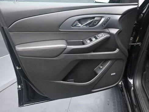 Used 2020 Chevrolet Traverse Premier w/ Redline Edition image 9