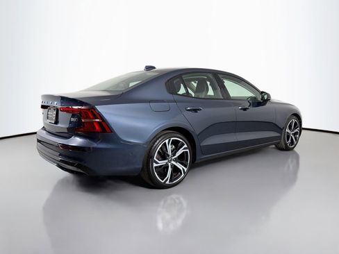 Certified 2024 Volvo S60 B5 Plus image 6