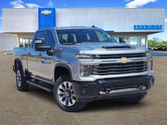 Used 2024 Chevrolet Silverado 2500 Custom w/ Custom Value Package AWD/4WD video 1