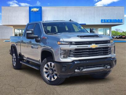 Used 2024 Chevrolet Silverado 2500 Custom w/ Custom Value Package