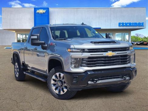 Used 2024 Chevrolet Silverado 2500 Custom w/ Custom Value Package AWD/4WD image 1