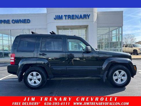 Used 2012 Jeep Liberty Sport w/ Popular Equipment Group AWD/4WD image 1